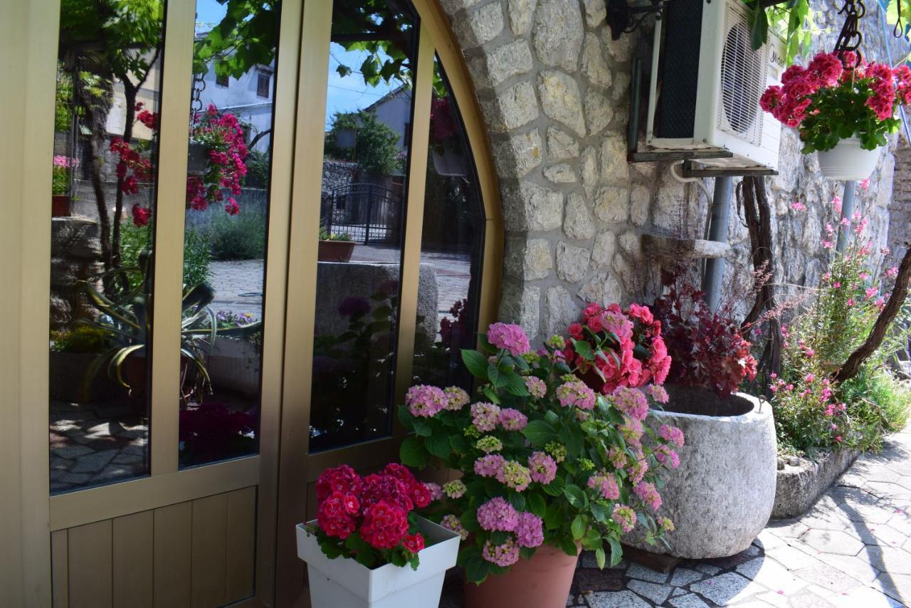 Guest House Tom มาลินสกา ภายนอก รูปภาพ